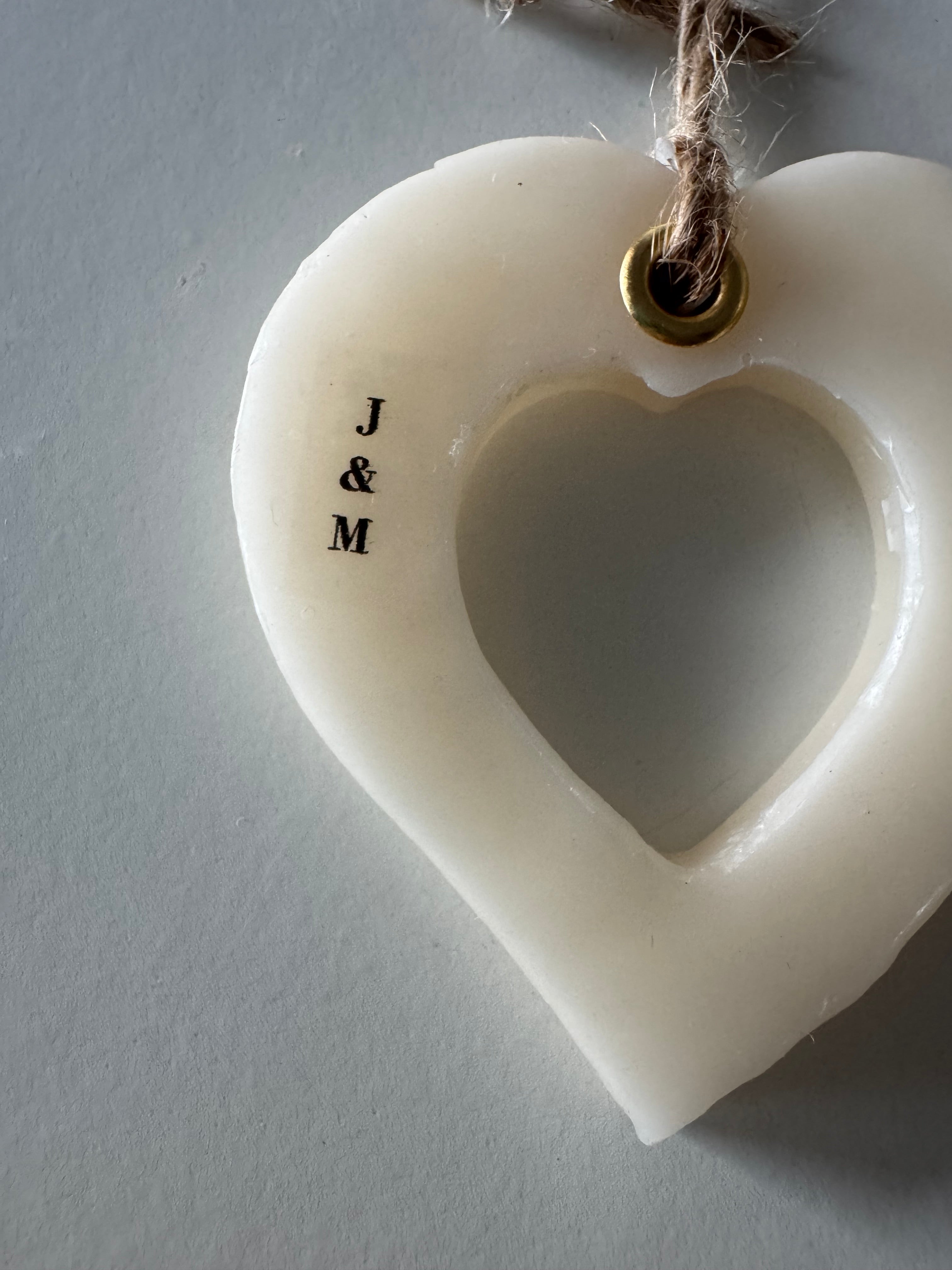 Corazón de Lino · Initials ✨