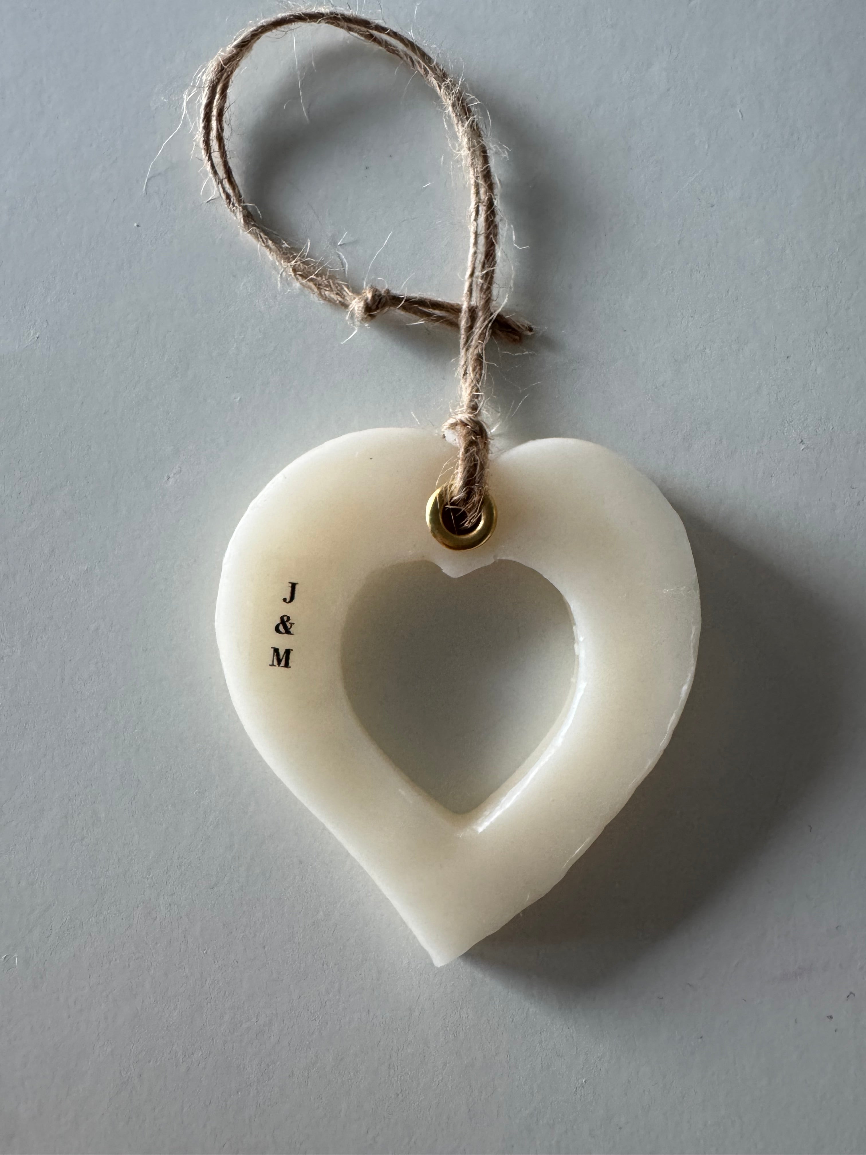 Corazón de Lino · Initials ✨